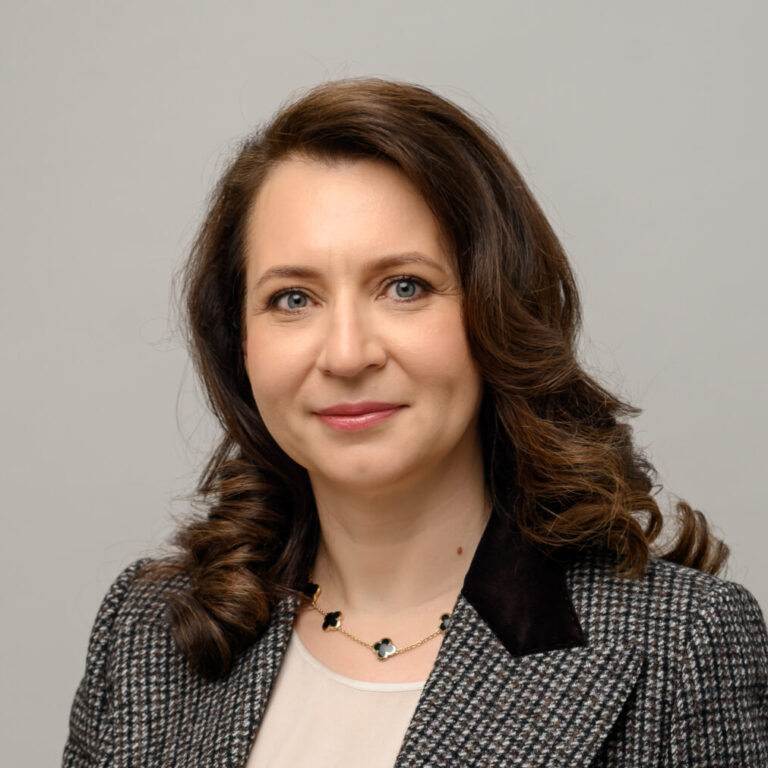 Марина <br>Слижова